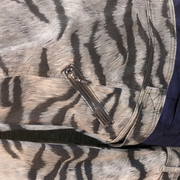 White House Black Market Animal Print Moto Jacket - Picture 5 of 16